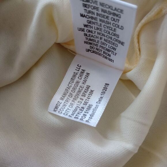 Knitworks Beige Floral Boho Flowy Top Size Medium - Picture 5 of 9